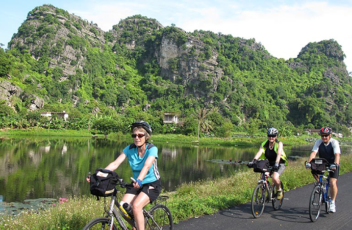 Lanna Bike and Boat